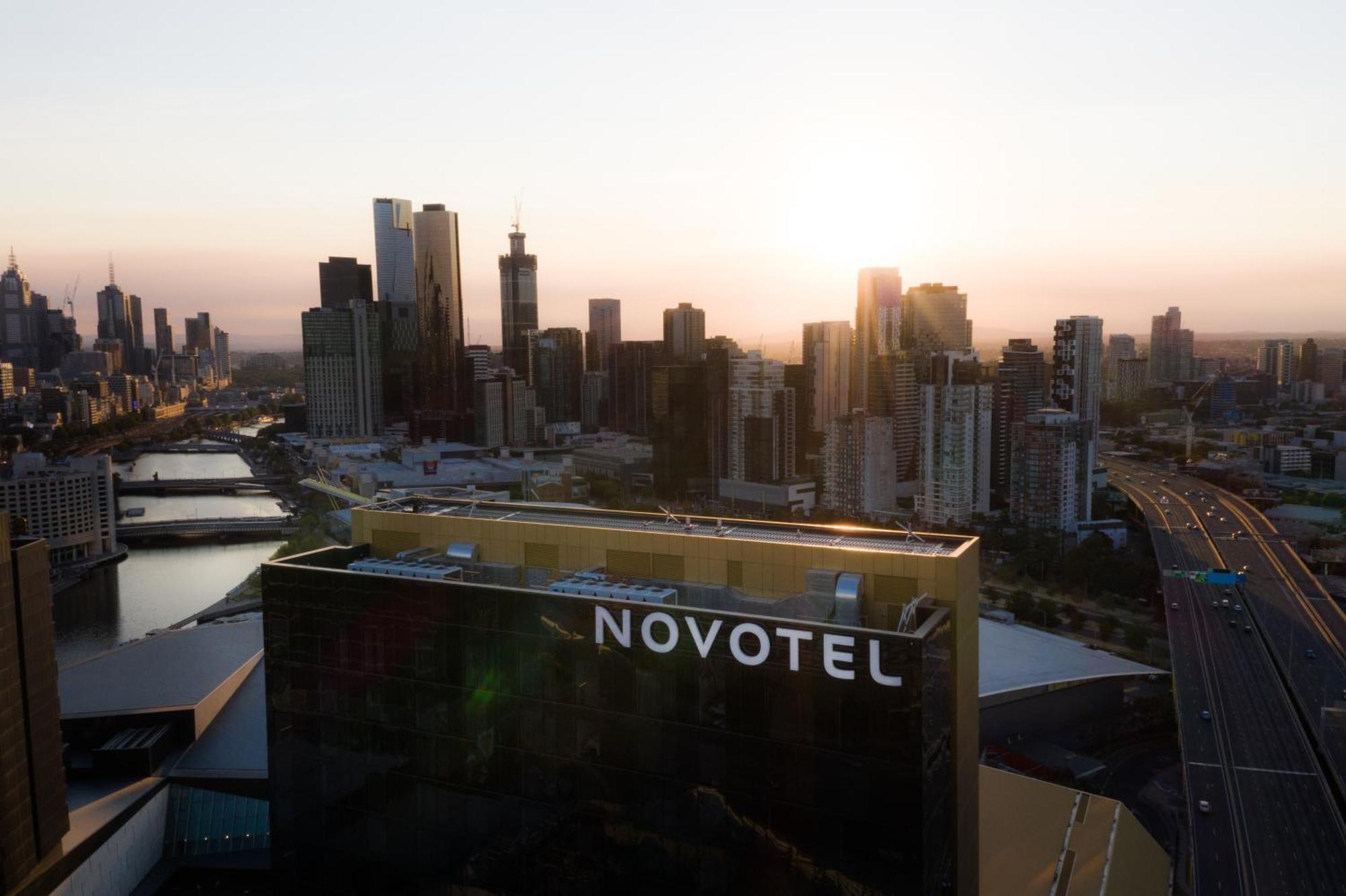 Novotel Melbourne South Wharf Exterior foto